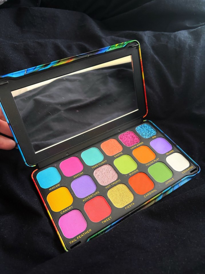 Canlı Renkli Göz Farı Paleti - Görsel 2