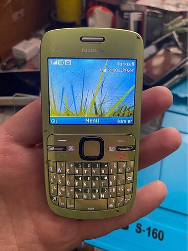 Nokia C3-00 kayıtlı