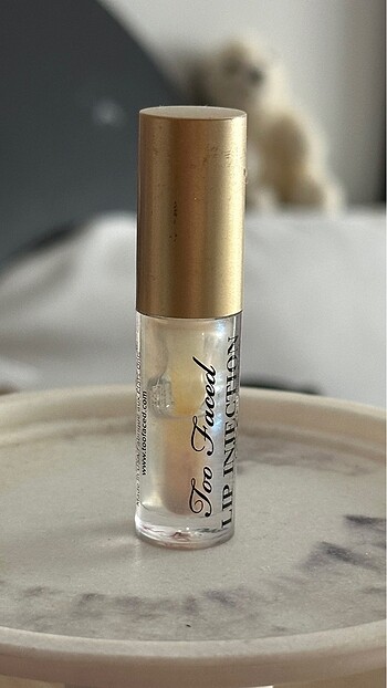 Too faced lip injection gloss mini