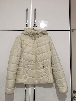 Bershka mont