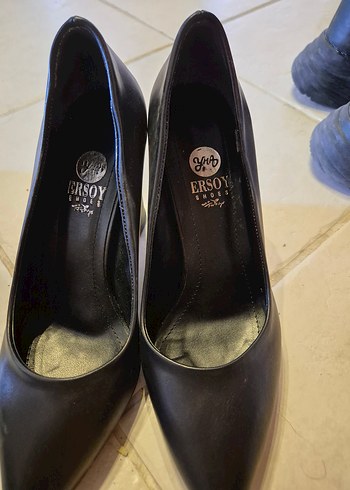 Diğer Siyah Parlak Stiletto Topuklu Kadın Ayakkabı