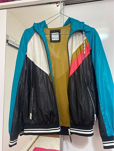 m Beden Pull Bear spor ceket