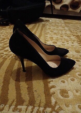 Bayan stiletto