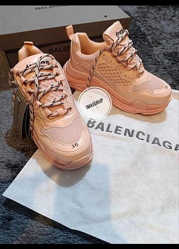 38 Beden Balenciaga spor ayakkabı 
