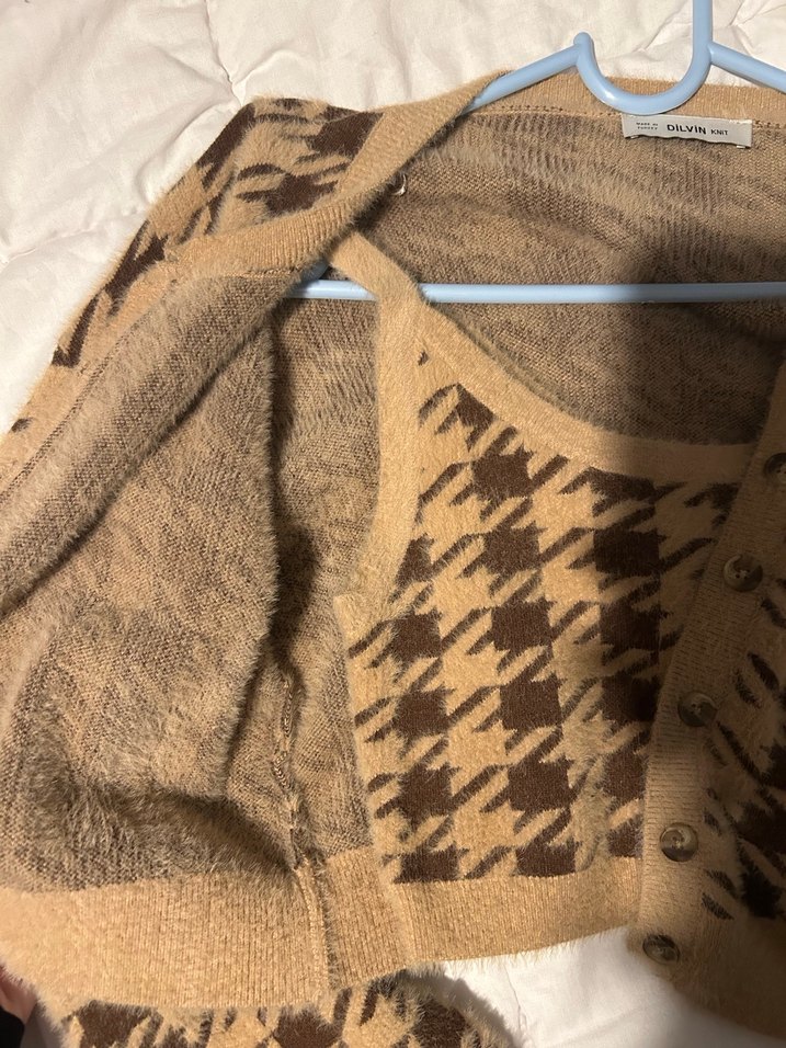 Düğmeli Kahverengi Örgü Kadın Hırka - Görsel 2