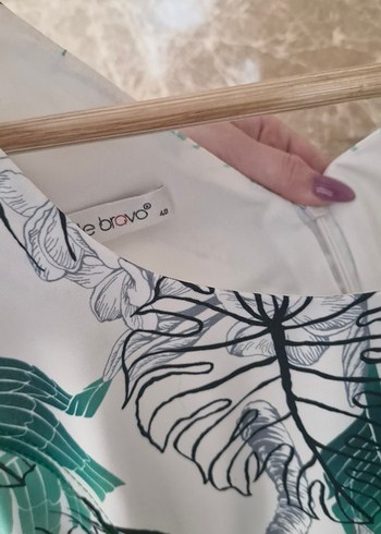 40 Beden Yeşil Yaprak Desenli midi elbise