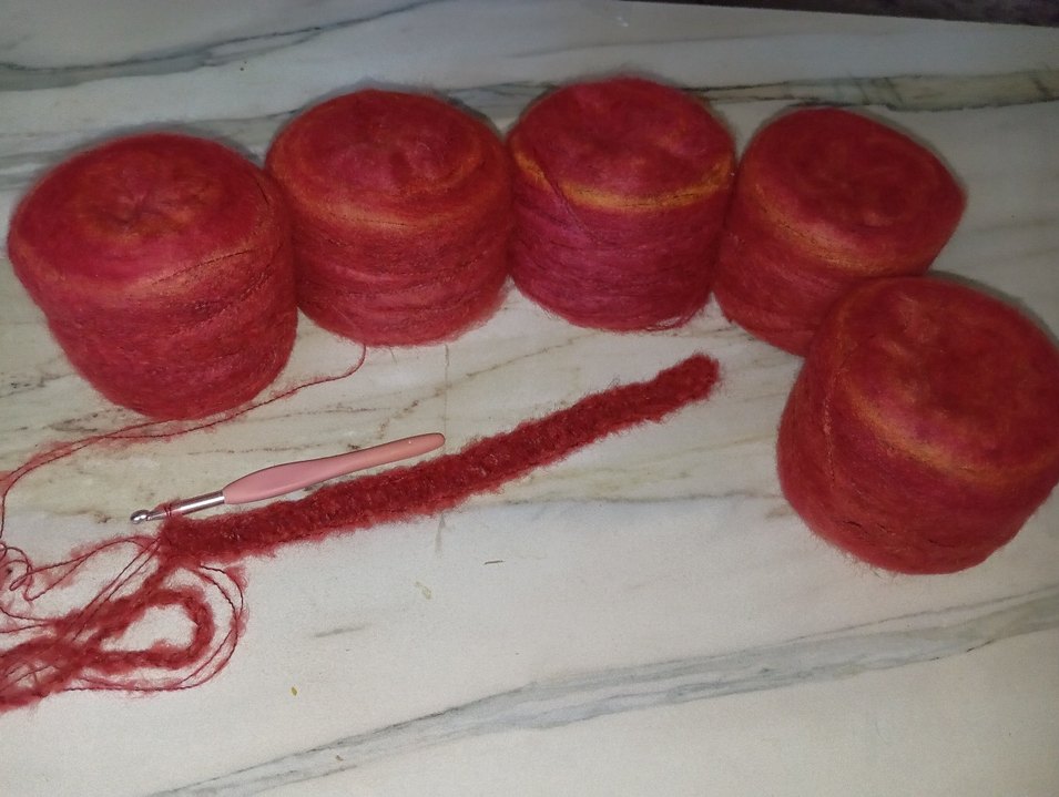 Bohem Tarzda Kırmızı El İşi İp - Görsel 3