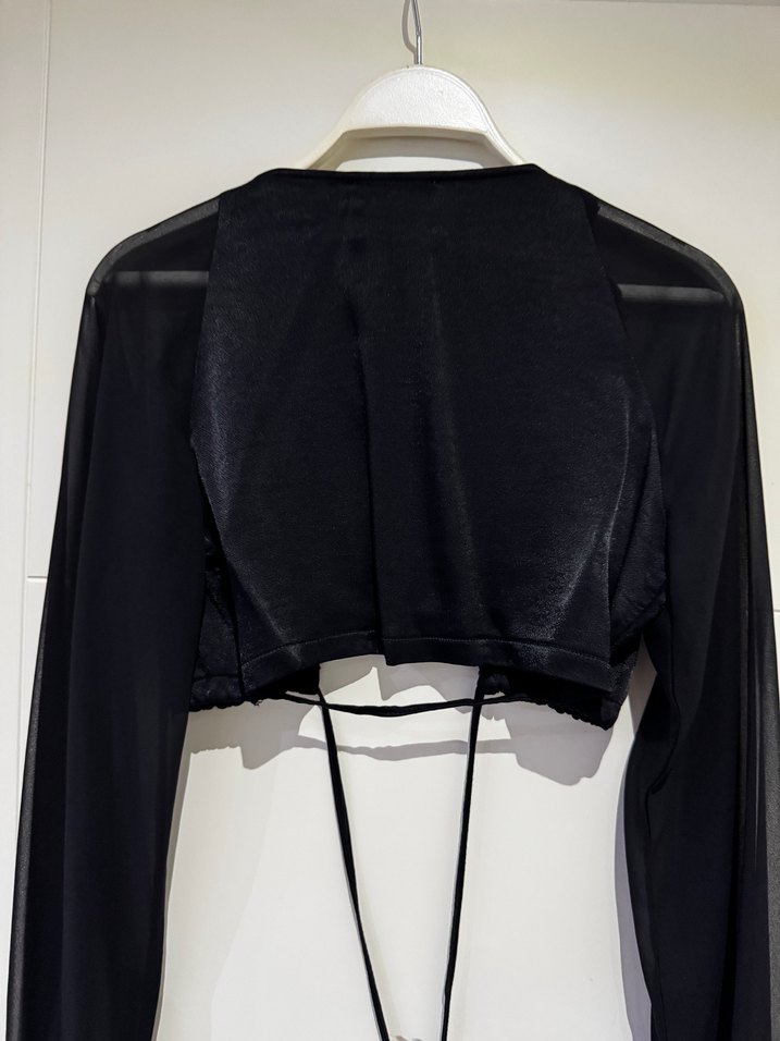 Na-kd Siyah beli bağlama detaylı bluz - Görsel 3