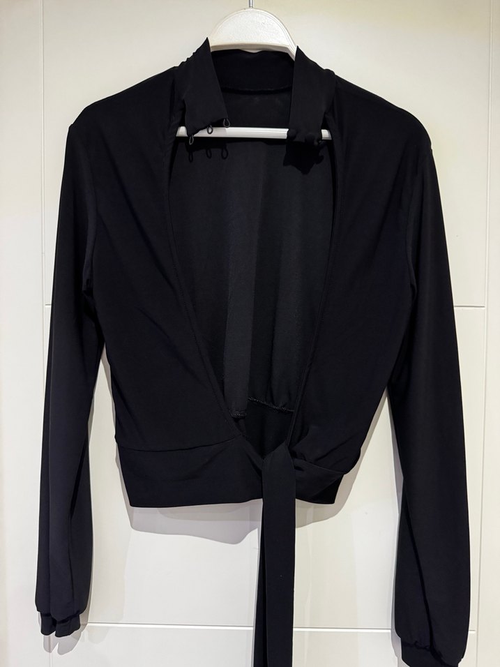 Sırtı açık bluz - Görsel 2