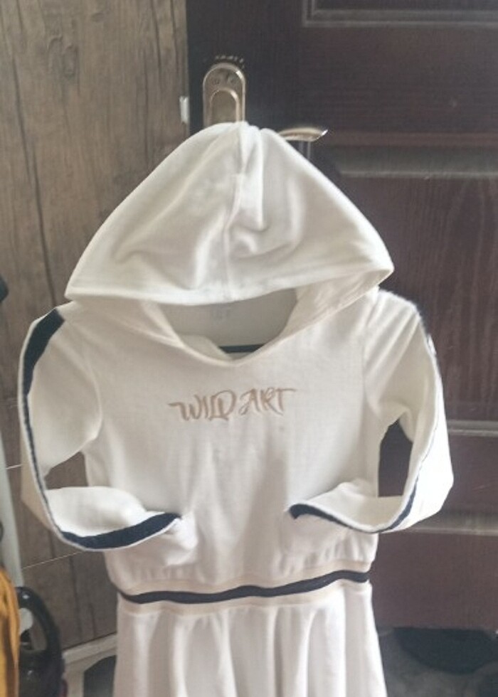 Havlu kapşonlu elbise takım - Görsel 4