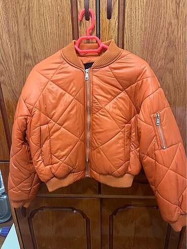 Pull and bear mont