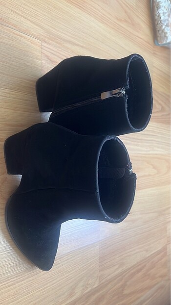 Bambi siyah kadın bot - Görsel 4