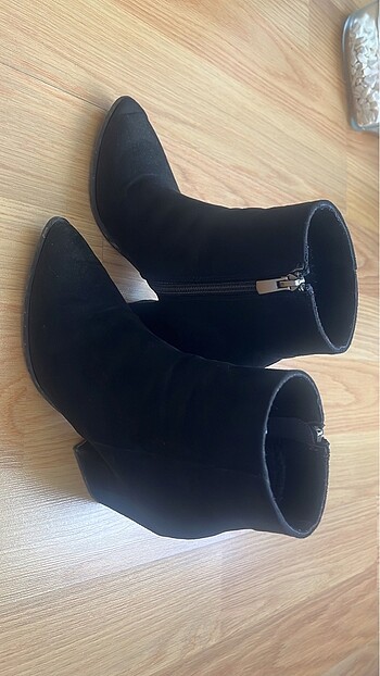 Bambi siyah kadın bot - Görsel 3