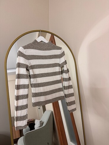 H&M kazak