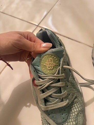 38,5 Beden turkuaz Renk Orijinal Nike ayakkabı
