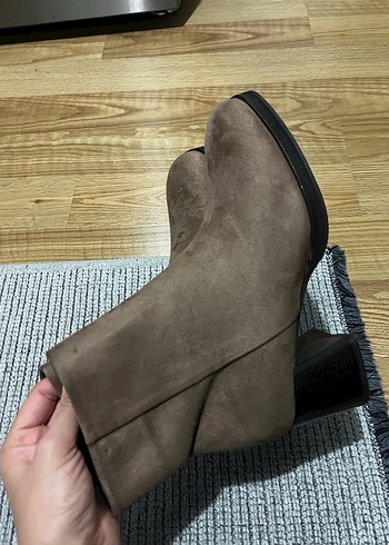 Nine West Kadın taba Süet Topuklu Bot - Görsel 2