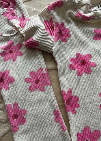 Pembe Çiçek Desenli Kız Takım 3-4 yaş - Görsel 3