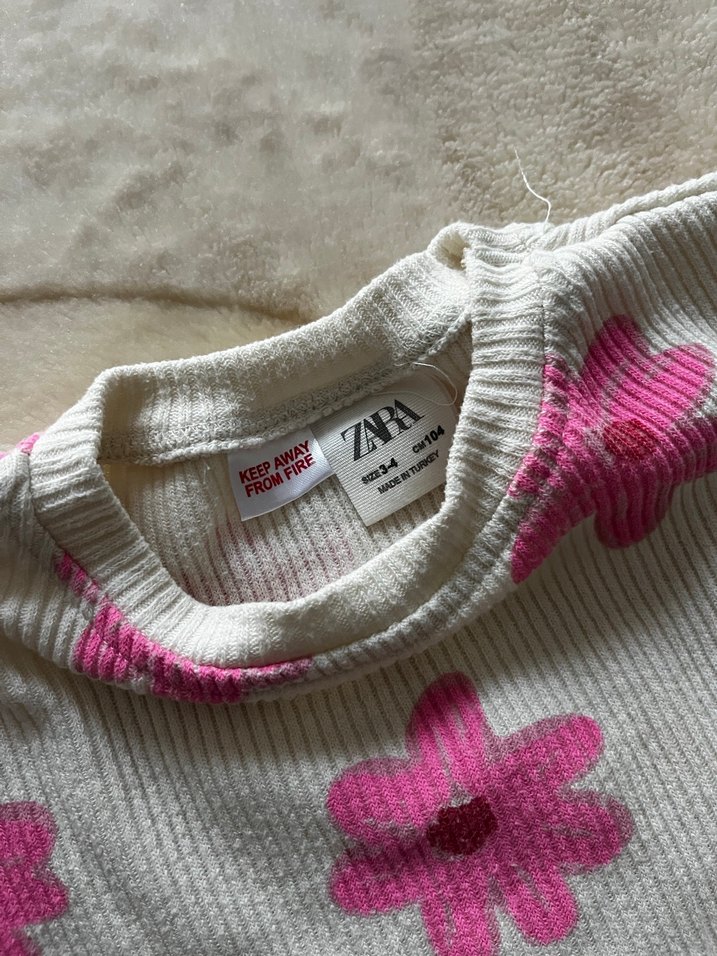 Pembe Çiçek Desenli Kız Takım 3-4 yaş - Görsel 2