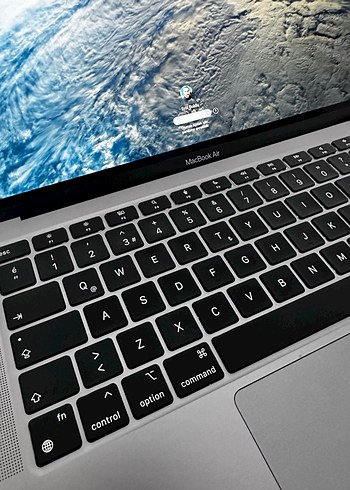 Apple MacBook Air - Görsel 4