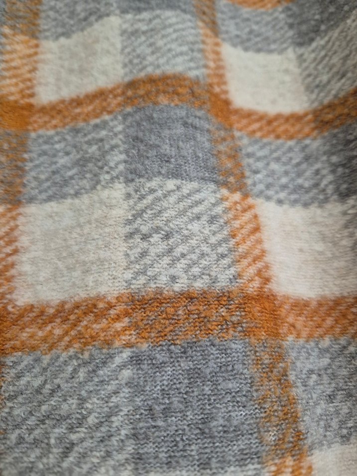 Düğmeli Ekose Desenli Erkek Çocuk Yün Kaban - Görsel 3