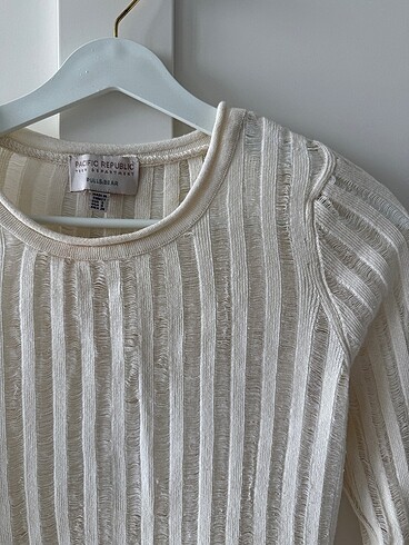 Pull and Bear Triko üst