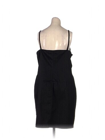 46 Beden PreLoved Kısa Salopet %70 İndirimli.