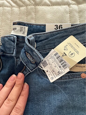 Mango jean