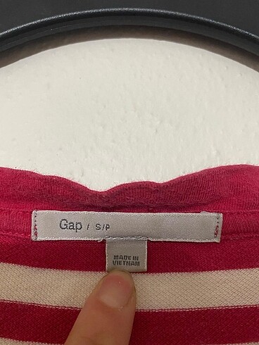 s Beden GAP tshirt