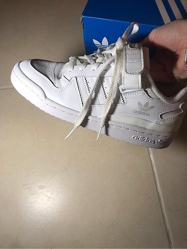 37,5 Beden beyaz Renk Adidas forum