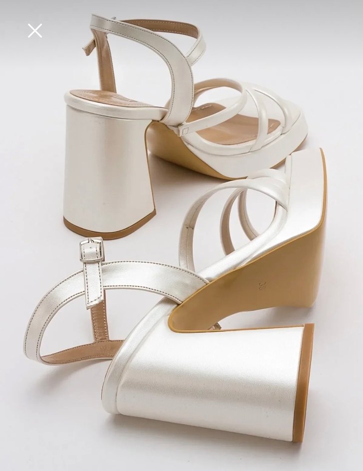 Beyaz Platform Topuklu Kadın Abiye Ayakkabı - Görsel 3
