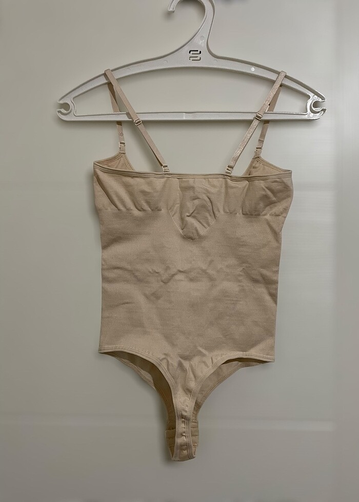 GÖĞÜS ALTI TANGALI ASKILI KORSE - Görsel 2