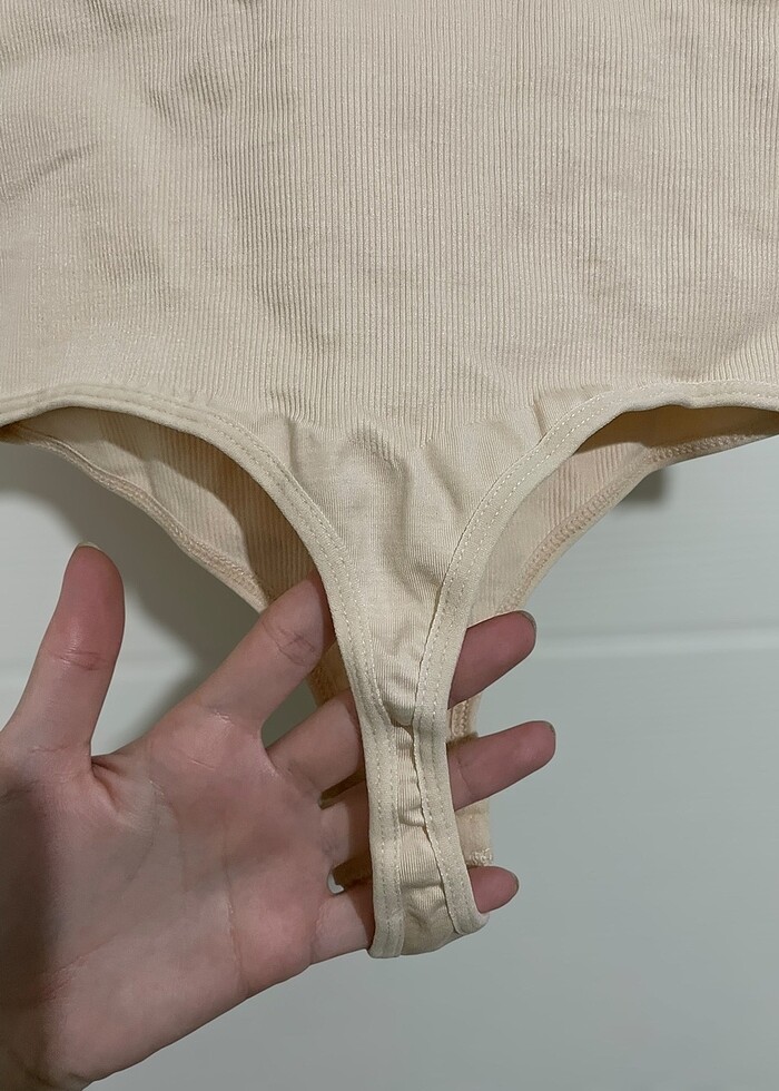 GÖĞÜS ALTI TANGALI ASKILI KORSE - Görsel 4