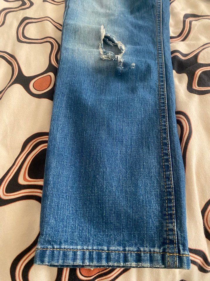 Mavi Yırtık Detaylı Salaş Kadın Kot Pantolon - Görsel 3