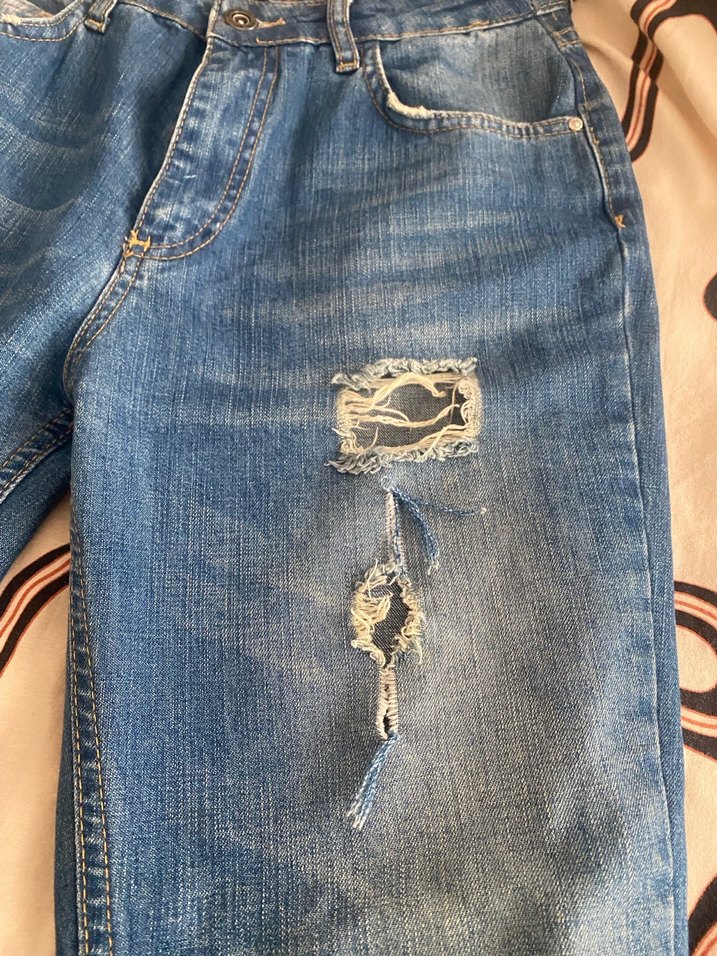 Mavi Yırtık Detaylı Salaş Kadın Kot Pantolon - Görsel 4