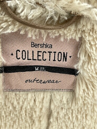 m Beden kahverengi Renk Bershka Deri Ceket %70 İndirimli.