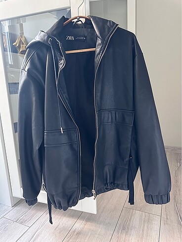 Zara deri ceket/mont