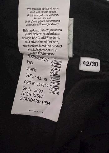 Düğmeli Siyah Kadın Kumaş Pantolon - Görsel 5