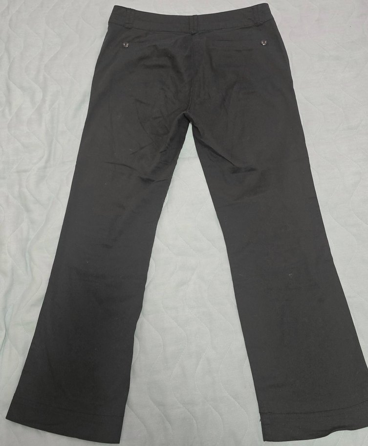 Düğmeli Siyah Kadın Kumaş Pantolon - Görsel 2