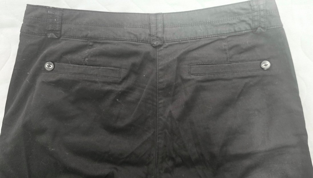 Düğmeli Siyah Kadın Kumaş Pantolon - Görsel 3