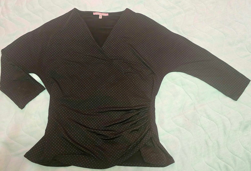 Puantiyeli V Yaka Drapeli Kadın Bluz - Görsel 2