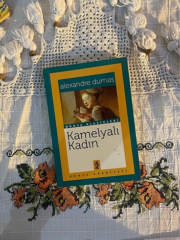 Kamelyalı kadın