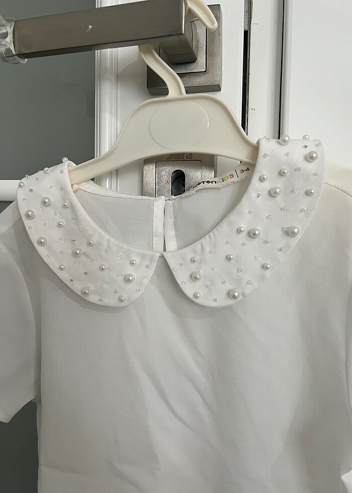 İnci detay yakalı bluz - Görsel 3