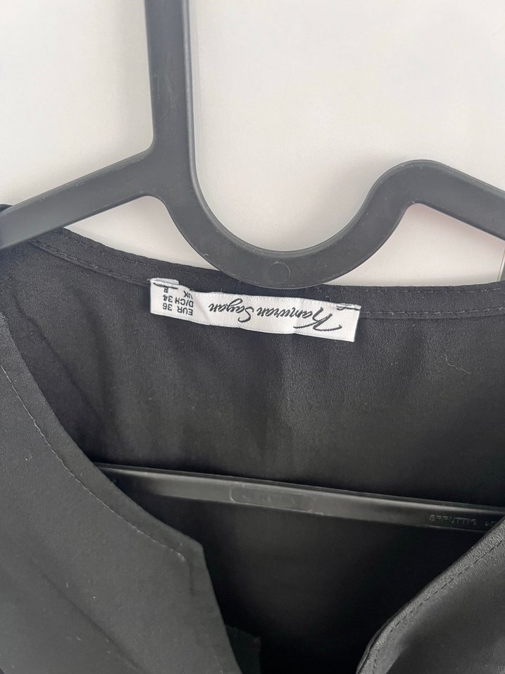 Siyah V Yaka Kolsuz Kadın Bluz - Görsel 3