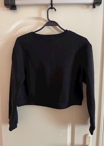 Siyah Baskılı Crop Kadın Sweatshirt - Görsel 3