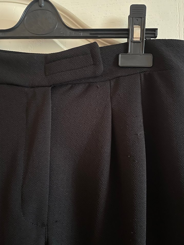 Kadın Siyah Pilili Ofis Kumaş Pantolon - Görsel 2