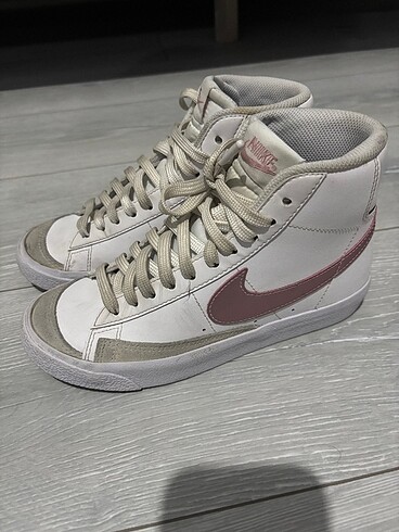 Nike kadın ayakkabı