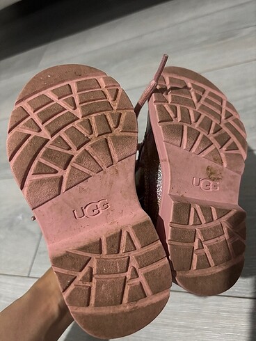 Ugg Ugg bot