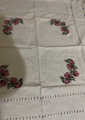 Nakış işlemeli masa örtüsü - Görsel 2