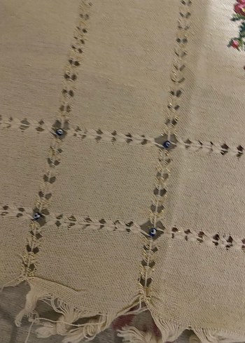 Nakış işlemeli masa örtüsü - Görsel 3