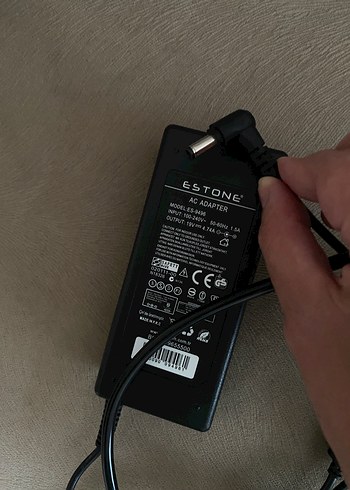 Estone Siyah Adaptör Şarj Cihazı